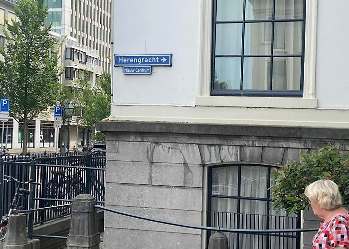 Boutique Ravioli Brothers * Haia