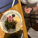 Boutique Ravioli Brothers Отель