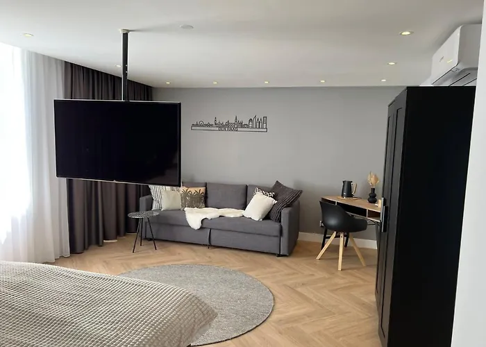 Отель Boutique Ravioli Brothers *