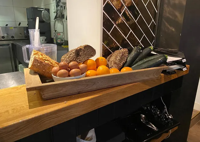 Boutique Ravioli Brothers Отель *